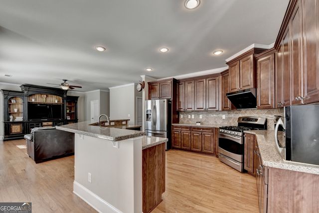 1870 Apollo Drive, Suwanee, GA 30024