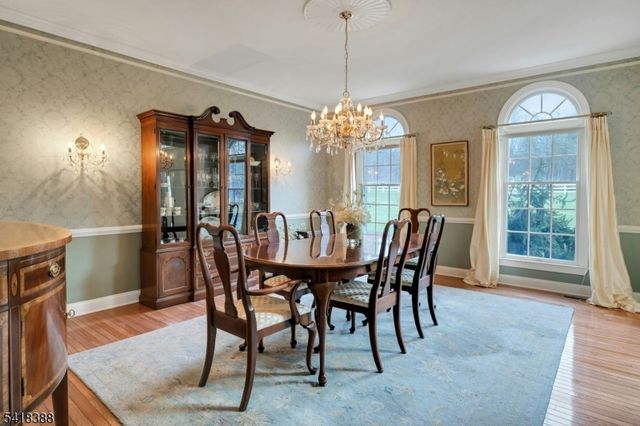 15 Spring Lake Dr, Chester Twp., NJ 07931