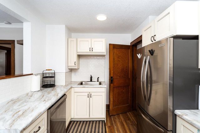 2022 Missouri Ave, Superior, WI 54880