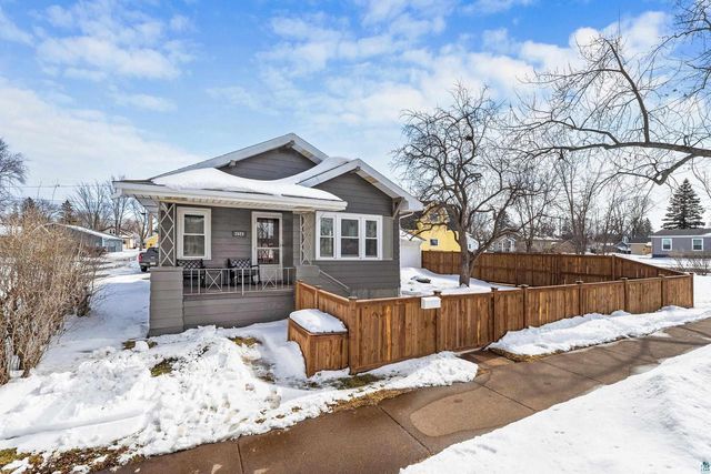 2022 Missouri Ave, Superior, WI 54880