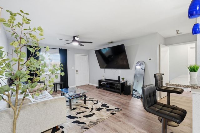 10265 GANDY BOULEVARD N 1415, St Petersburg, FL 33702