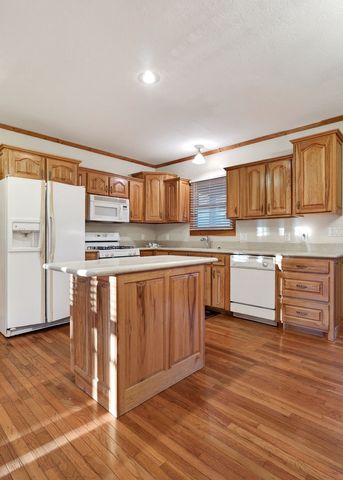 1011 Low Gap Rd, Sparta, TN 38583