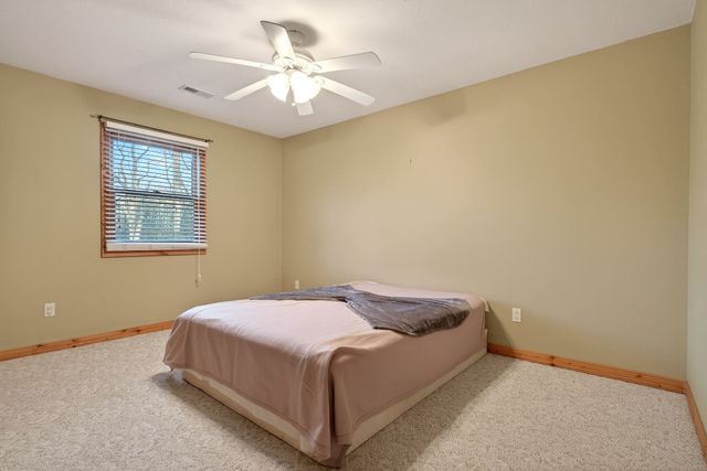 1011 Low Gap Rd, Sparta, TN 38583