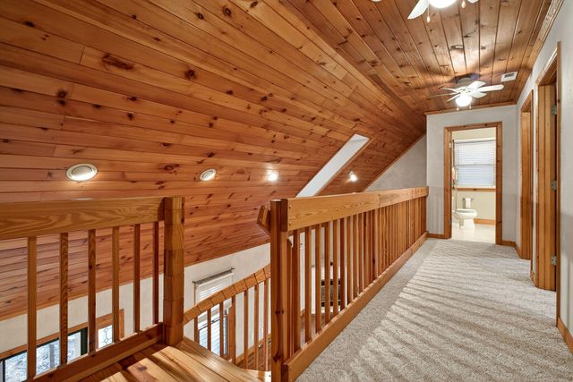 1011 Low Gap Rd, Sparta, TN 38583