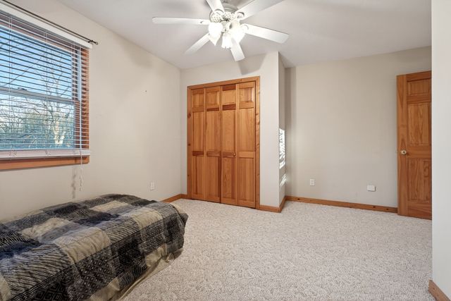 1011 Low Gap Rd, Sparta, TN 38583