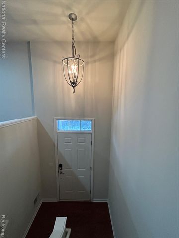 44681 Ellery Lane, Novi, MI 48377