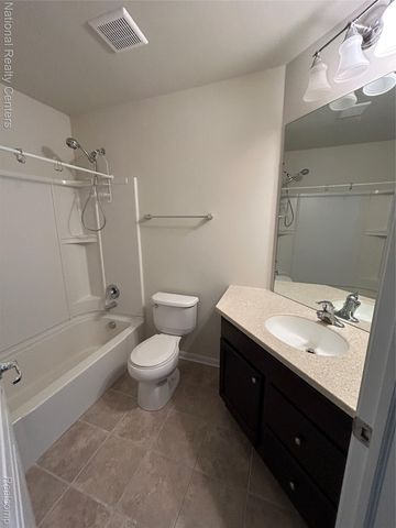 44681 Ellery Lane, Novi, MI 48377