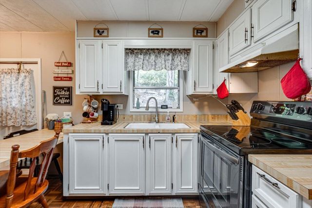 8463 Highway 41, Jasper, TN 37347
