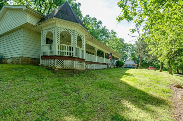 8463 Highway 41, Jasper, TN 37347