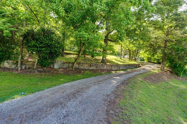 8463 Highway 41, Jasper, TN 37347
