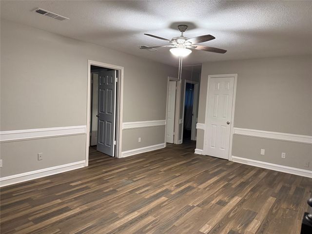2234 Woodland Springs Street, Houston, TX 77077