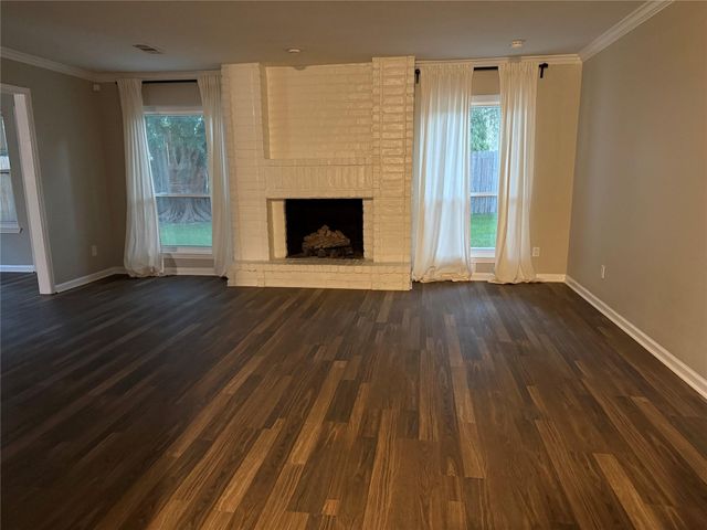 2234 Woodland Springs Street, Houston, TX 77077