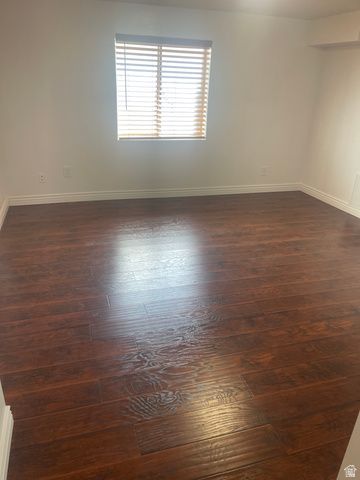 1895 W SIR TIMOTHY AVE, Salt Lake City, UT 84116