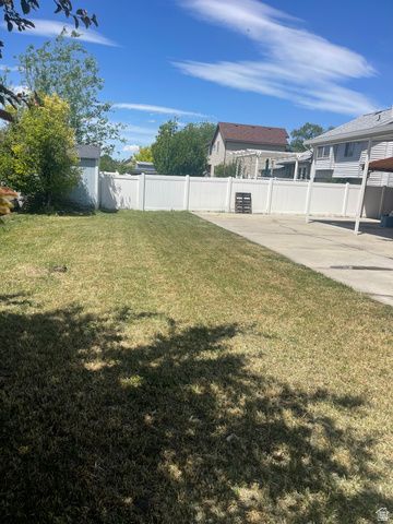 1895 W SIR TIMOTHY AVE, Salt Lake City, UT 84116
