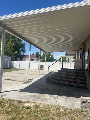 1895 W SIR TIMOTHY AVE, Salt Lake City, UT 84116