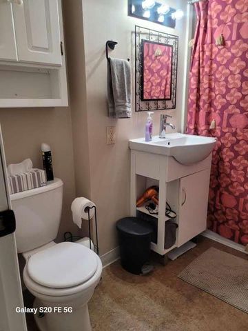 617 20th Street N, Moorhead, MN 56560