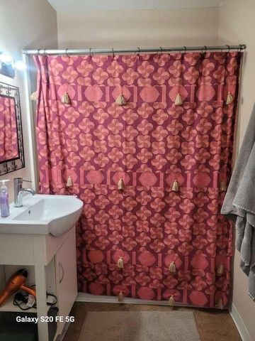 617 20th Street N, Moorhead, MN 56560