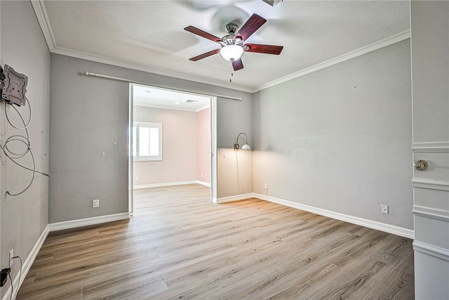 3137 Beach View Court, Las Vegas, NV 89117