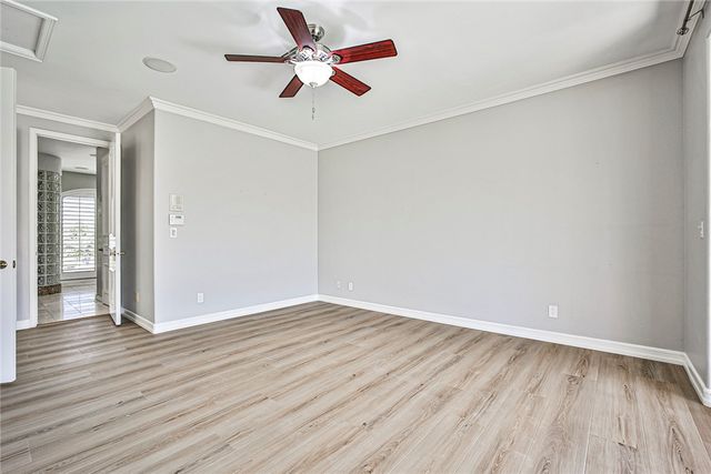 3137 Beach View Court, Las Vegas, NV 89117