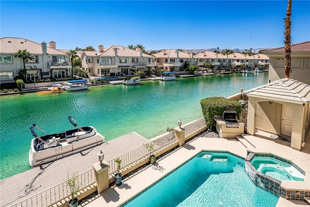3137 Beach View Court, Las Vegas, NV 89117
