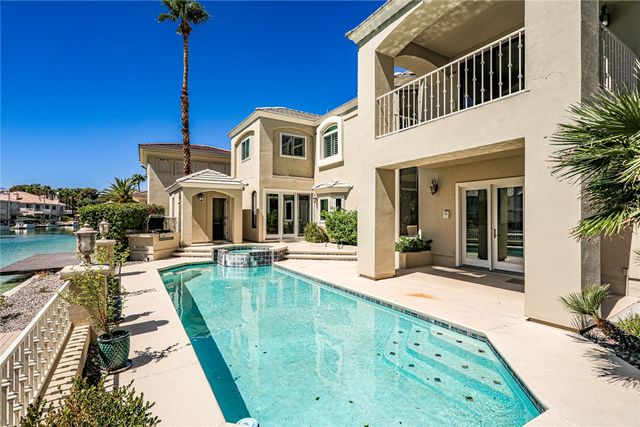 3137 Beach View Court, Las Vegas, NV 89117