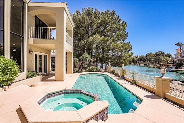 3137 Beach View Court, Las Vegas, NV 89117