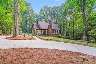 3920 Tilley Morris Road, Matthews, NC 28105