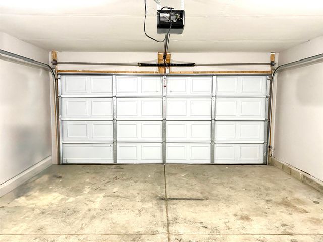 1611 Ashley Drive, Lebanon, IN 46052