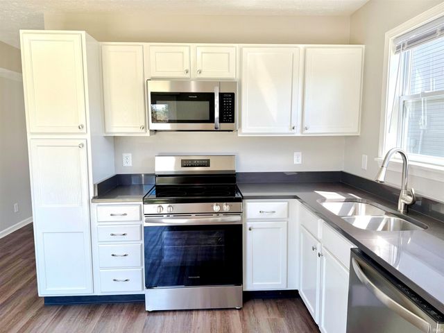 1611 Ashley Drive, Lebanon, IN 46052
