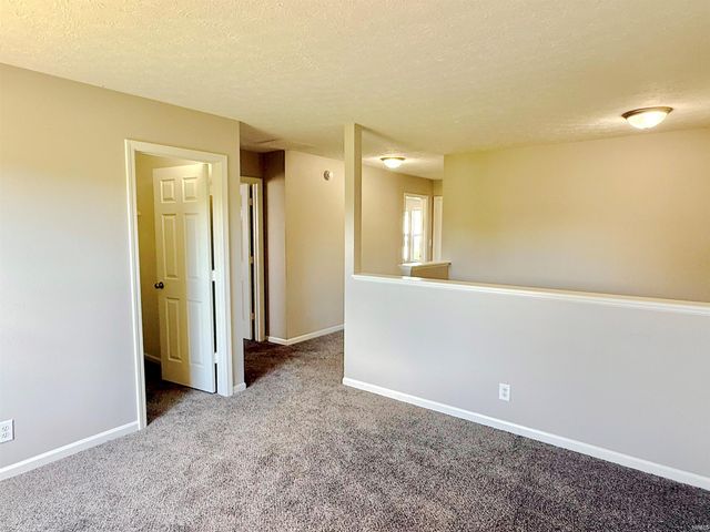 1611 Ashley Drive, Lebanon, IN 46052