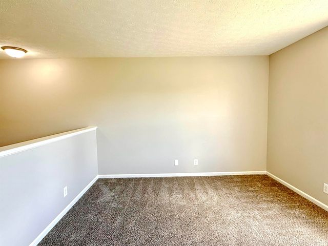 1611 Ashley Drive, Lebanon, IN 46052