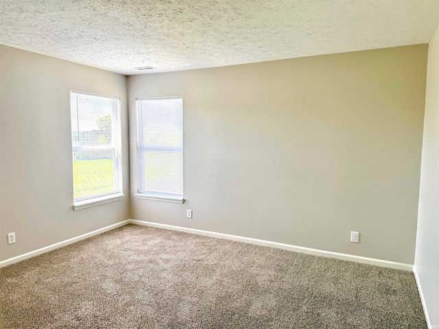 1611 Ashley Drive, Lebanon, IN 46052