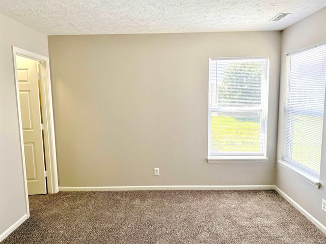 1611 Ashley Drive, Lebanon, IN 46052