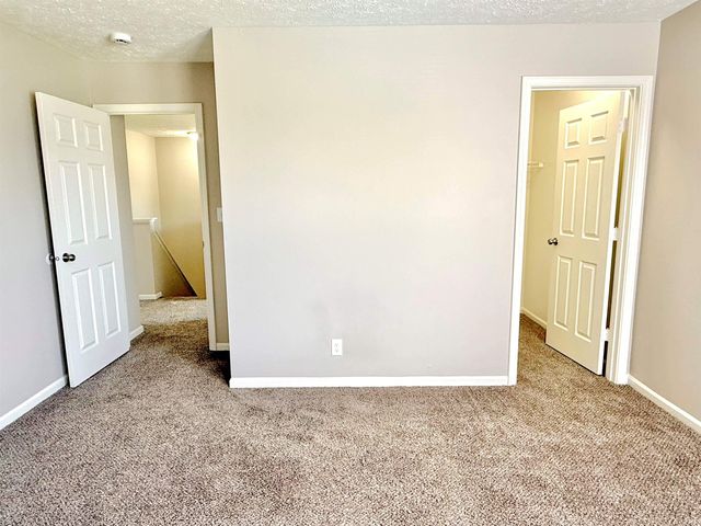 1611 Ashley Drive, Lebanon, IN 46052