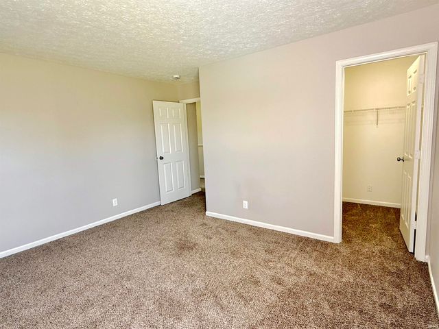 1611 Ashley Drive, Lebanon, IN 46052
