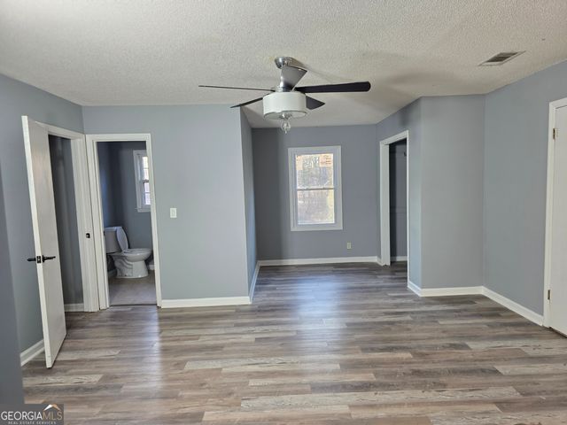 3050 Willowstone Drive, Lizella, GA 31052