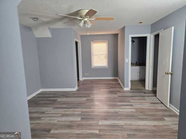 3050 Willowstone Drive, Lizella, GA 31052