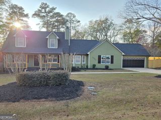 3050 Willowstone Drive, Lizella, GA 31052