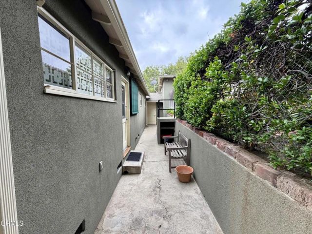 4321 Finley Avenue, Los Angeles, CA 90027