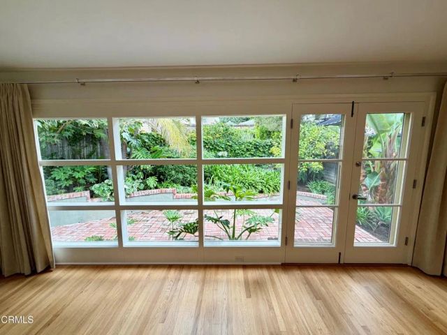 4321 Finley Avenue, Los Angeles, CA 90027