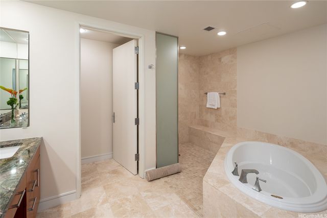 1288 Ala Moana Boulevard 29F, Honolulu, HI 96814