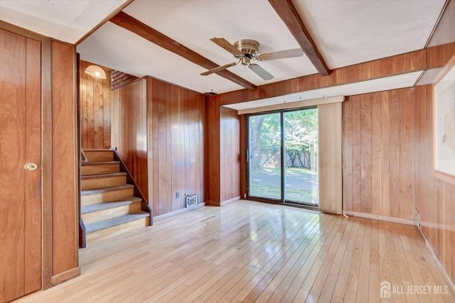 31 Rieder Road, Edison, NJ 08817