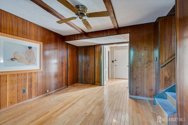 31 Rieder Road, Edison, NJ 08817