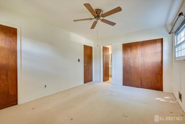 31 Rieder Road, Edison, NJ 08817