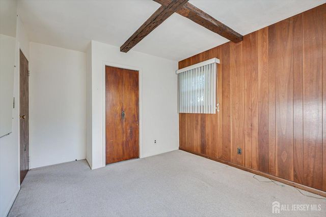 31 Rieder Road, Edison, NJ 08817