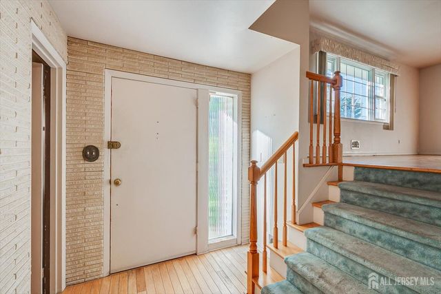 31 Rieder Road, Edison, NJ 08817