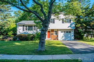 31 Rieder Road, Edison, NJ 08817