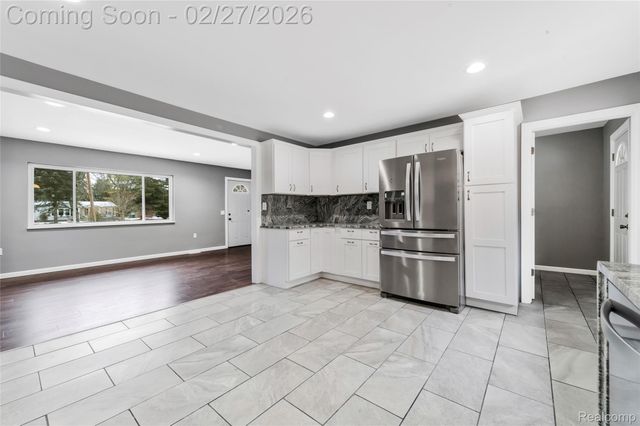 13515 Lenmoore Road, Van Buren Charter Township, MI 48111