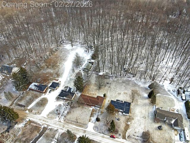 13515 Lenmoore Road, Van Buren Charter Township, MI 48111