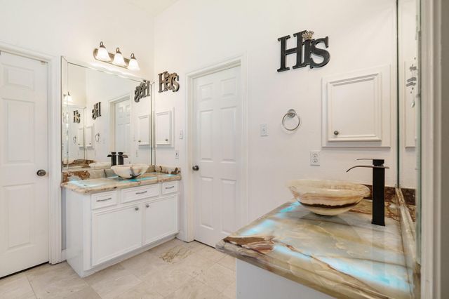 12434 Longmire Way, Conroe, TX 77304